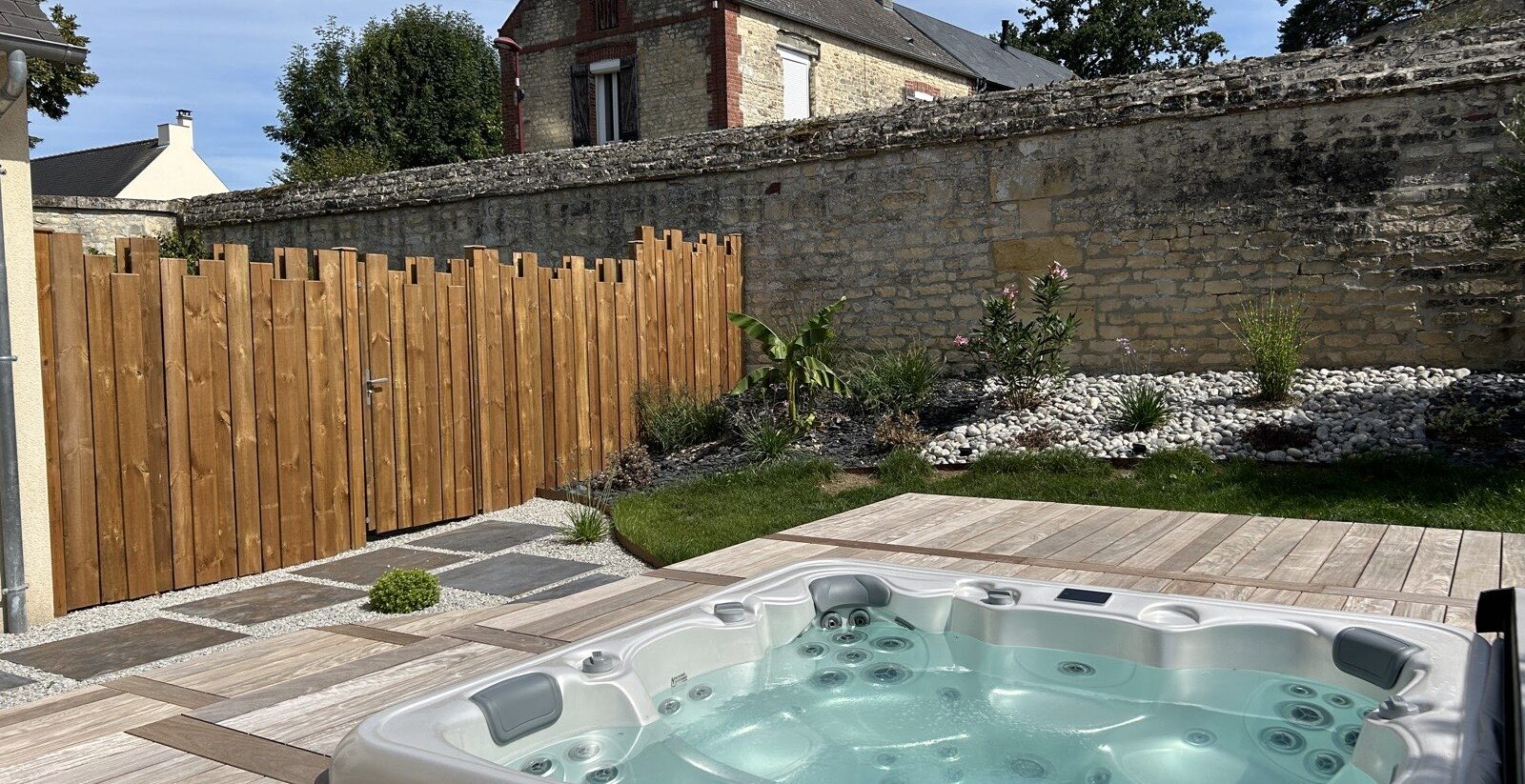 Spa encastré modèle 5 places - Premium